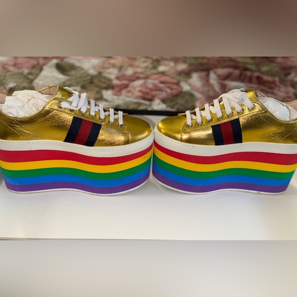Preowned, authentic Gucci Peggy Rainbow Platform Sneakers - Picture 5 of 7